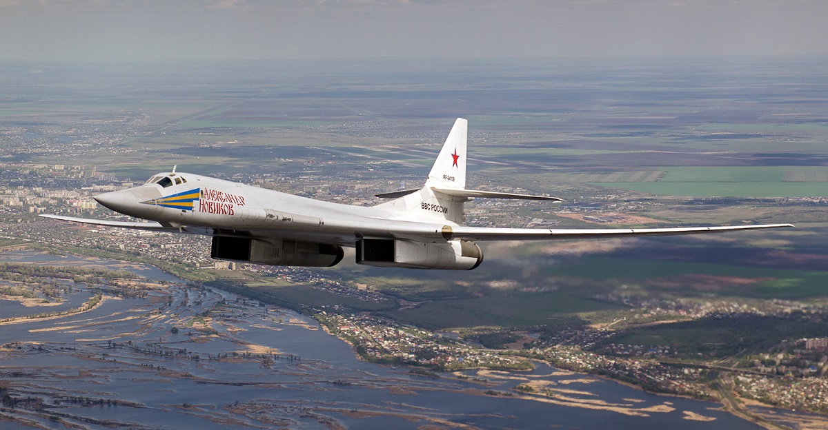 Russiske Tu-160 kjernefysiske bombefly har fått et strategisk kryssermissil Kh-BD med en rekkevidde på mer enn 6500 kilometer.