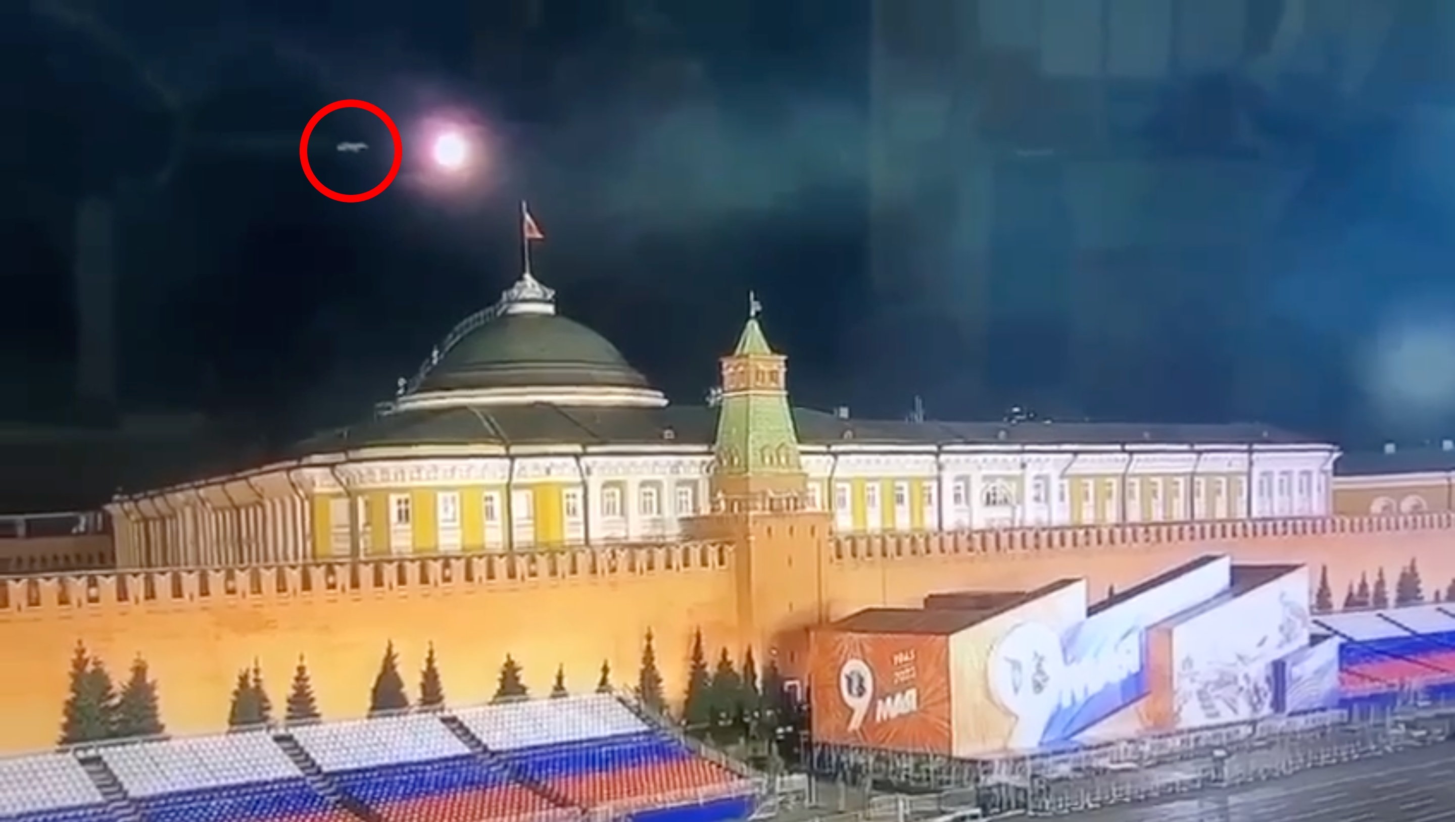 Невідомі дрони атакували резиденцію Путіна в Кремлі