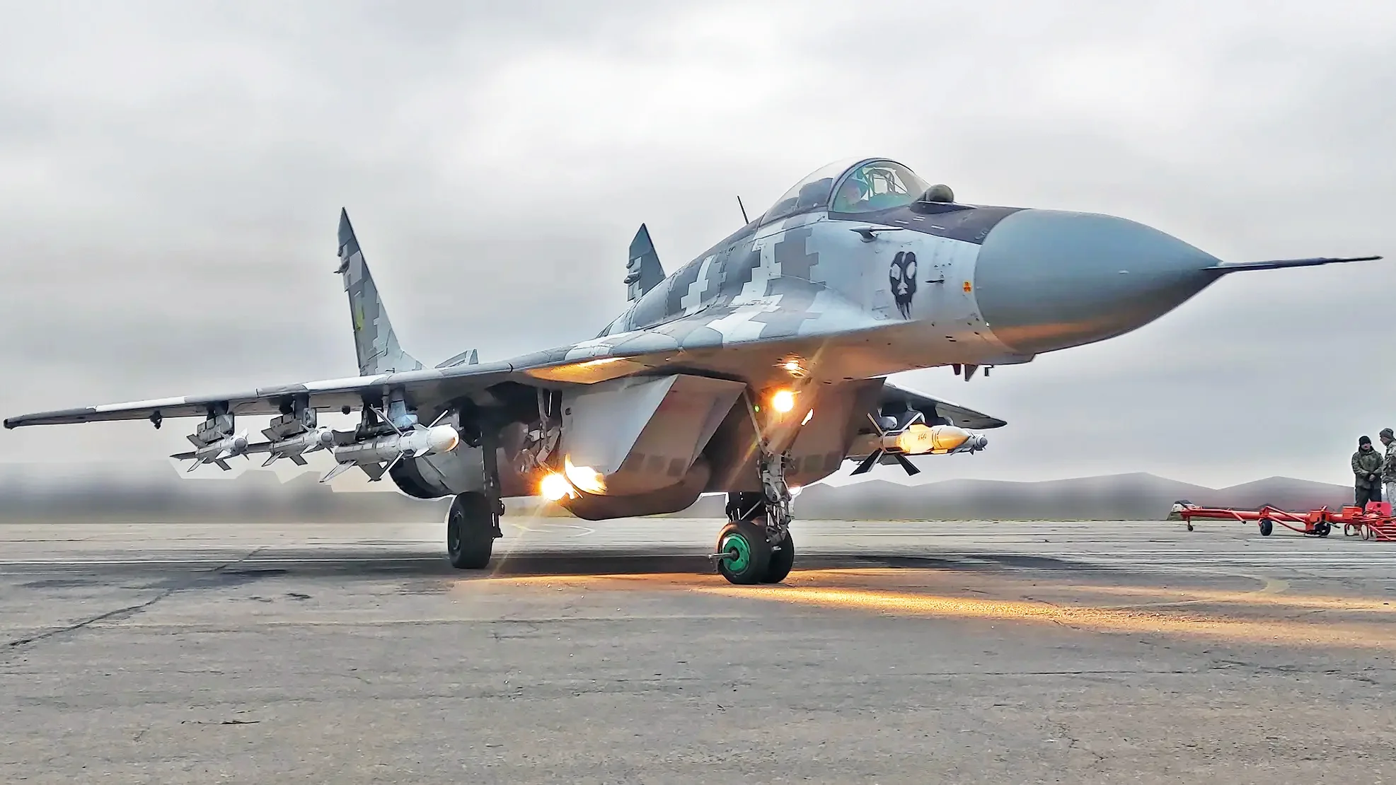 USA wollen ukrainische MiG-29-Kampfflugzeuge mit US-Lenkwaffen des Typs AIM-120 AMRAAM im Wert von über 1 Mio. Dollar ausrüsten