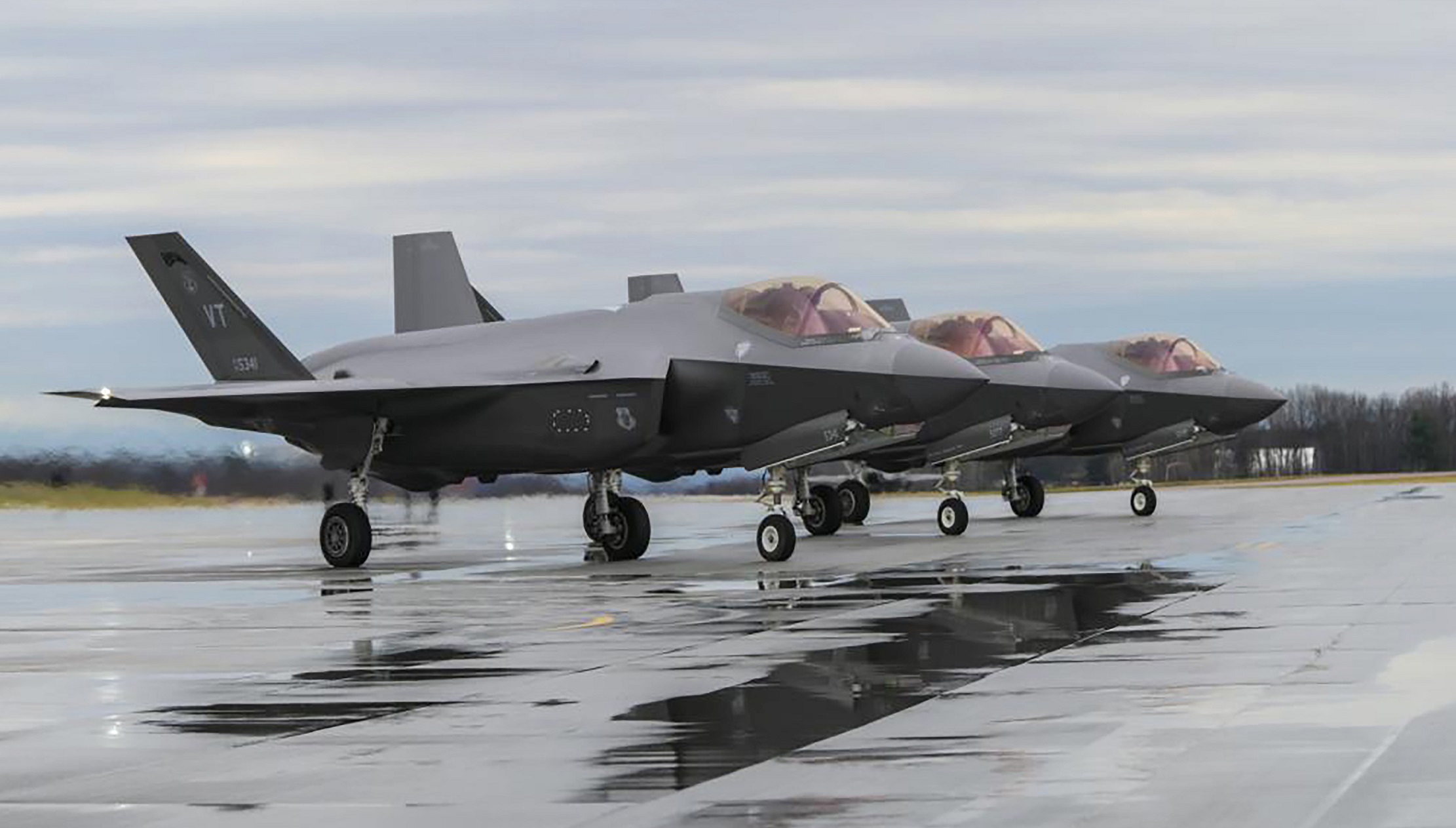 Le Pentagone autorise la livraison de moteurs F135 pour les avions de combat F-35