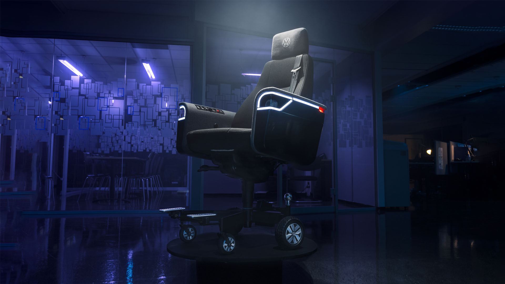 Volkswagen has presented... office chair with electric motor, range up to 12 km, multimedia system and rear-view camera