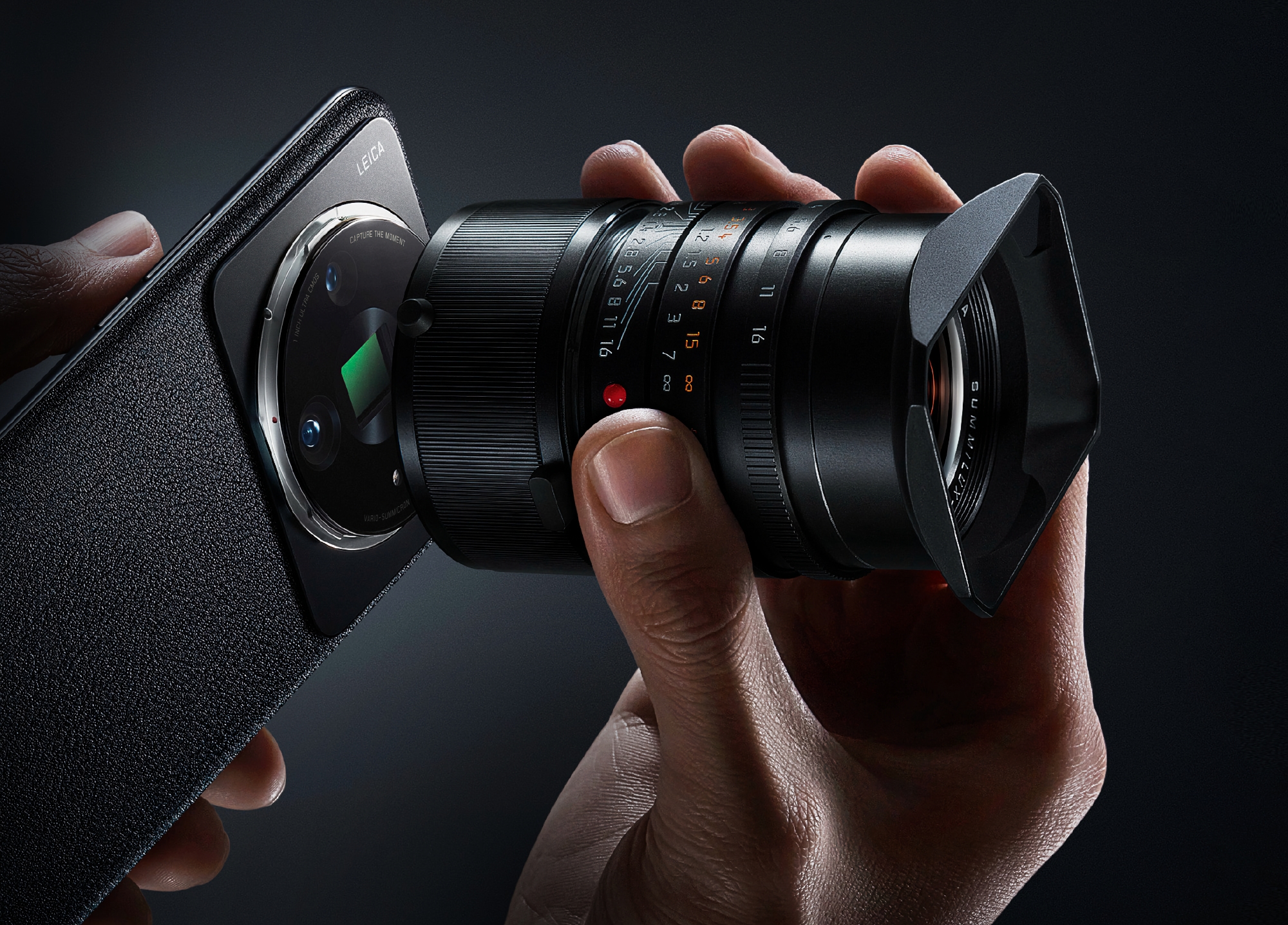 Xiaomi a présenté le concept du vaisseau amiral Xiaomi 12S Ultra avec des objectifs Leica enfichables.