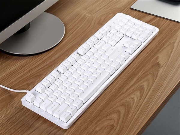 Xiaomi представила полноразмерную механическую клавиатуру Yuemi за $48