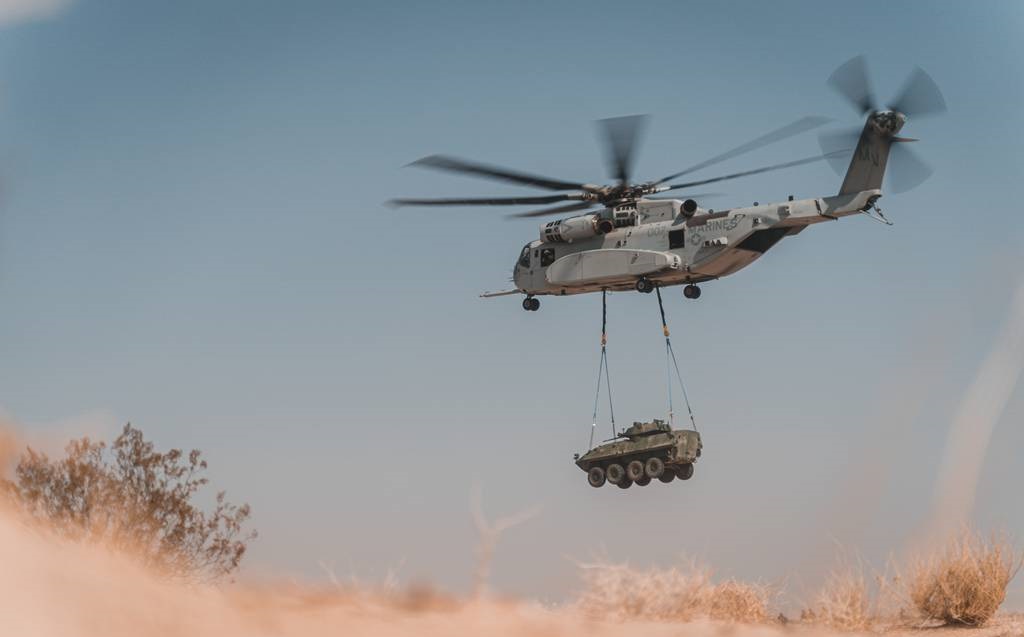 ВМС США разрешили компании Sikorsky начать полномасштабное производство вертолётов CH-53K King Stallion