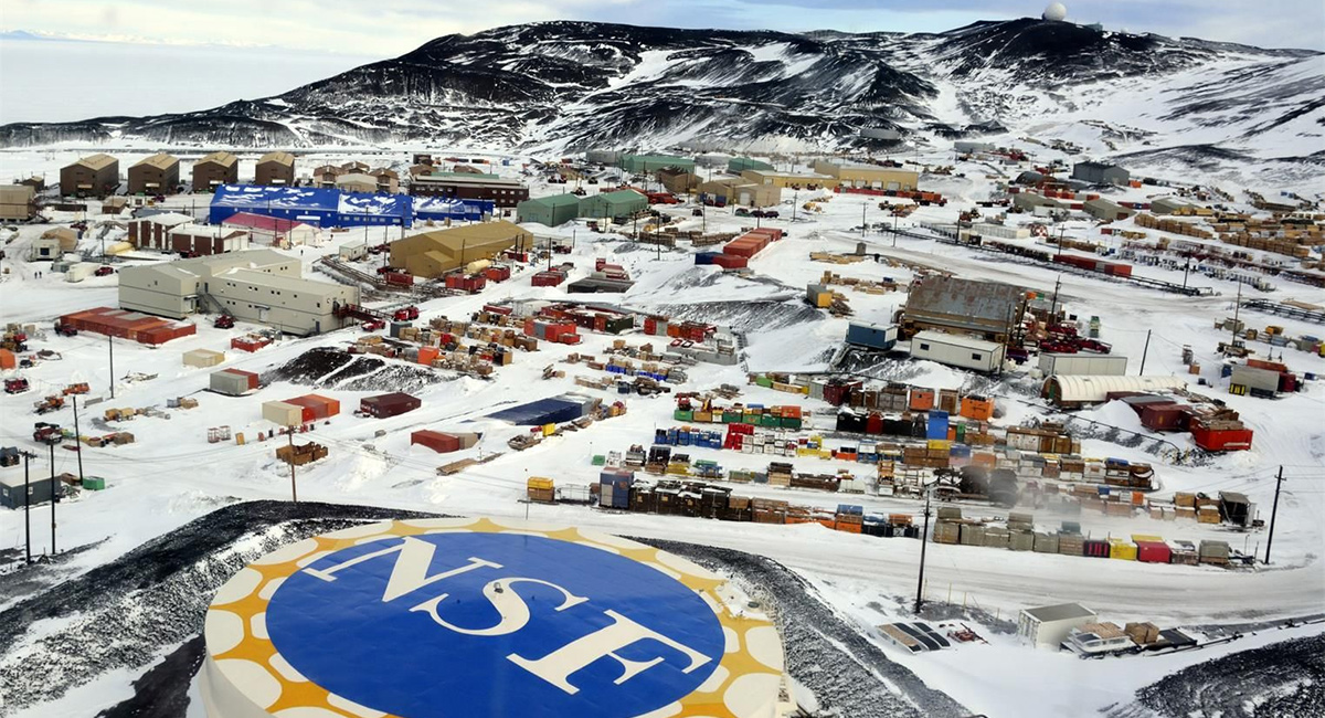 Internet satelitarny Elona Muska na Antarktydzie - Starlink jest już dostępny na wszystkich kontynentach