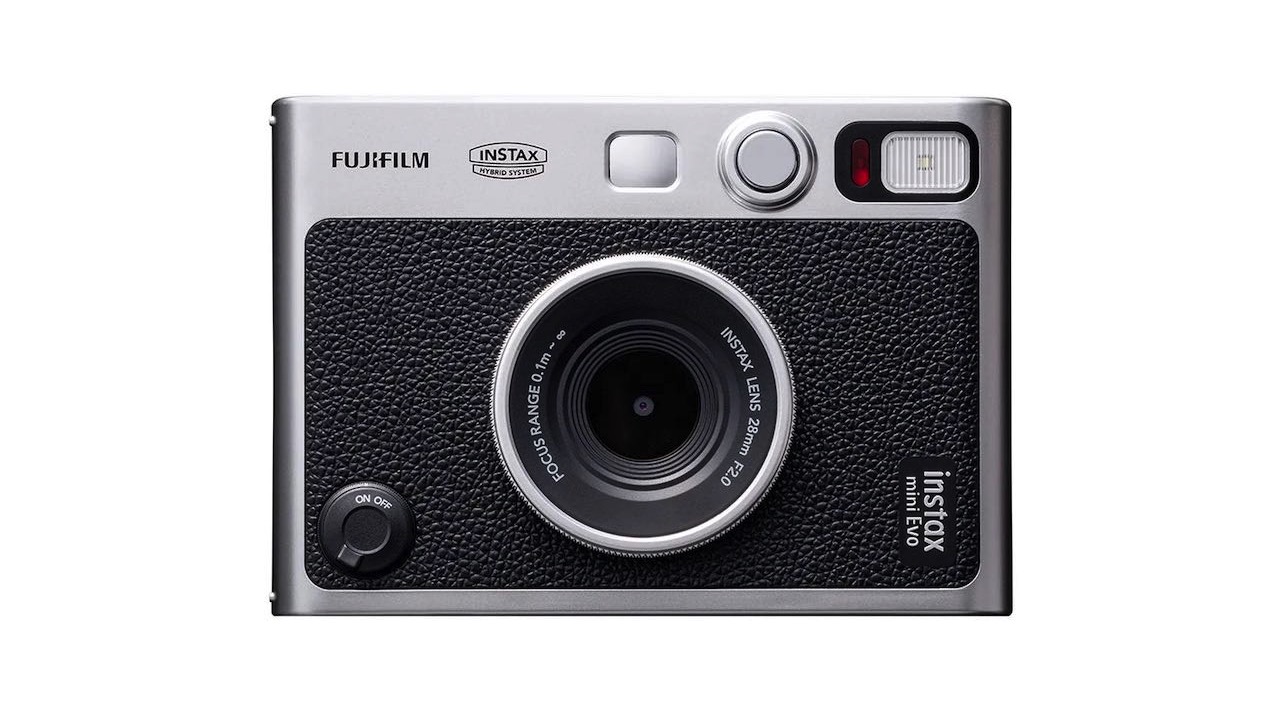 Fujifilm анонсувала гібридну плівково-цифрову камеру Instax Mini Evo за $199,95