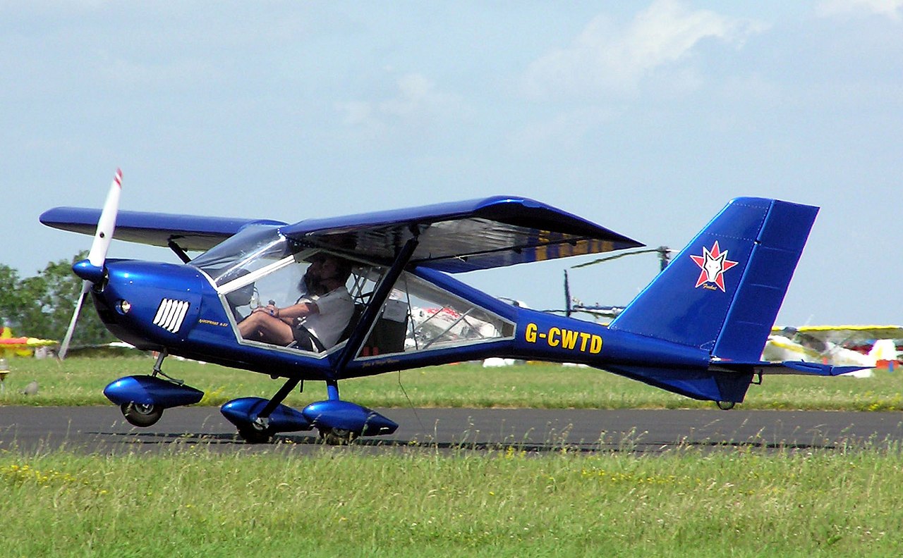 De Aeroprakt A-22 verkennen: Een gebruiksvriendelijke keuze voor amateurpiloten