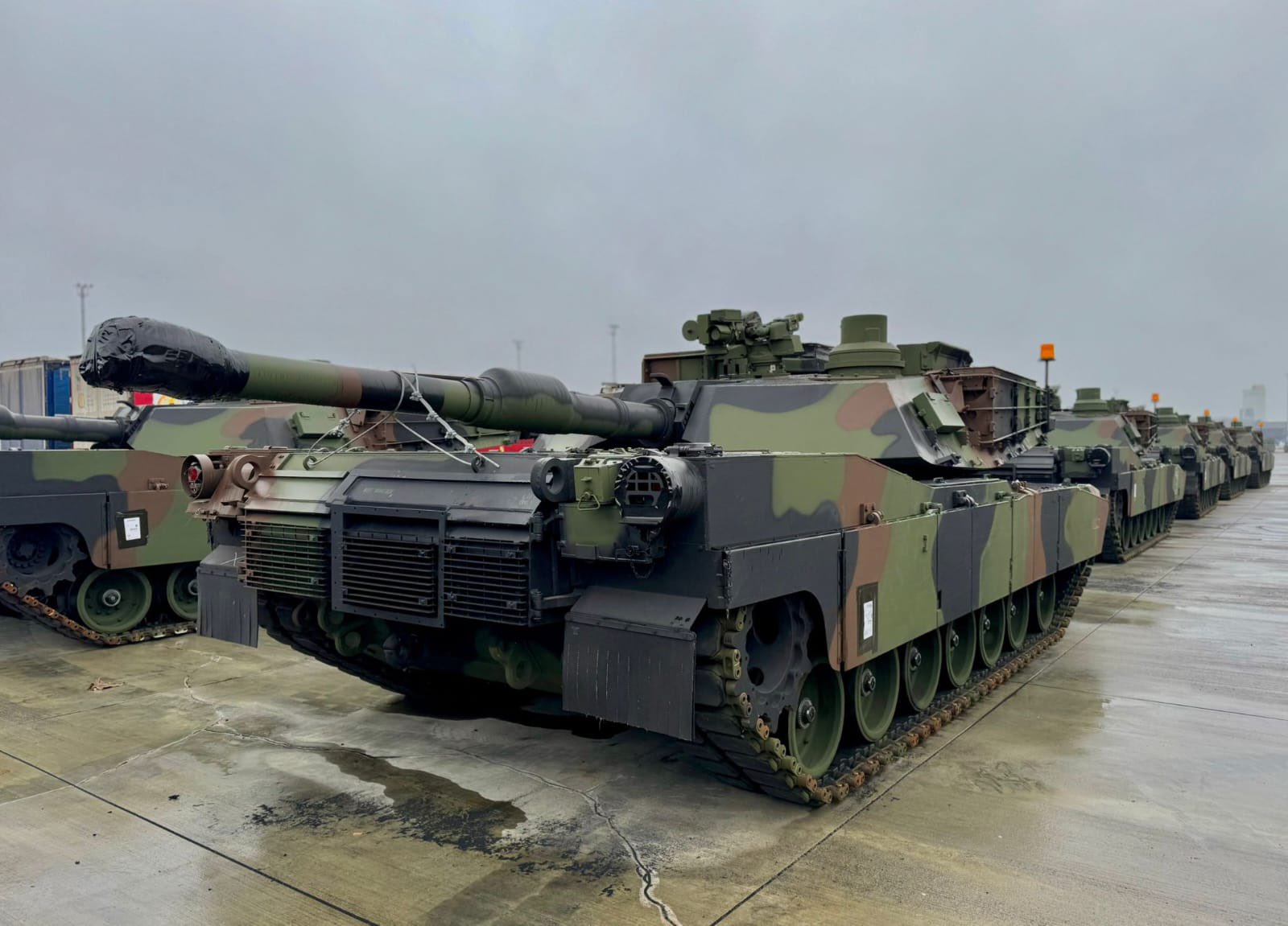 В Польшу прибыли первые американские танки M1A2 SEPv3 Abrams