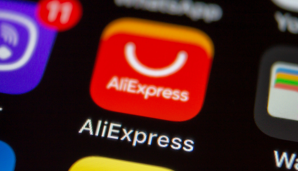 Знижки тижня на Aliexpress: смартфони Xiaomi, зарядки, навушники та квадрокоптери