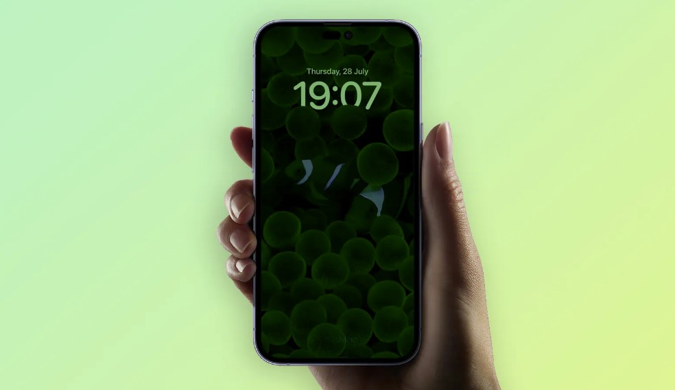 This is how always-on-display wallpapers will look like on iPhone 14 Pro