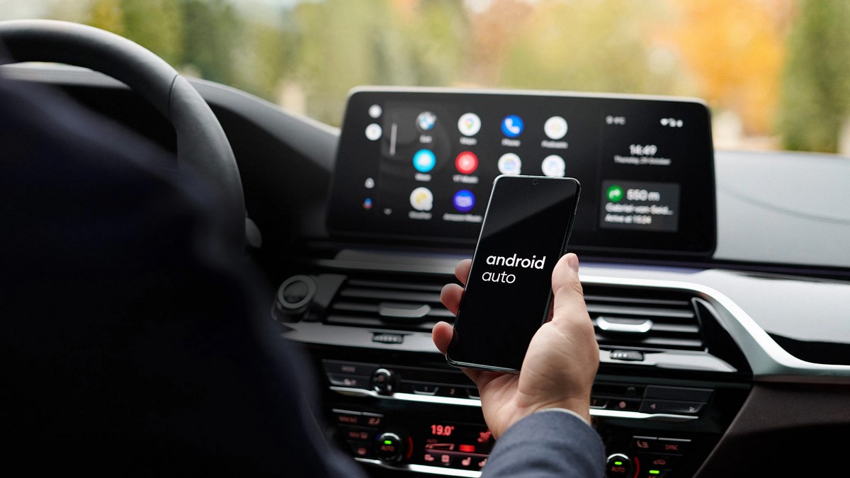 Full review of Android Auto: what's new in 2023?