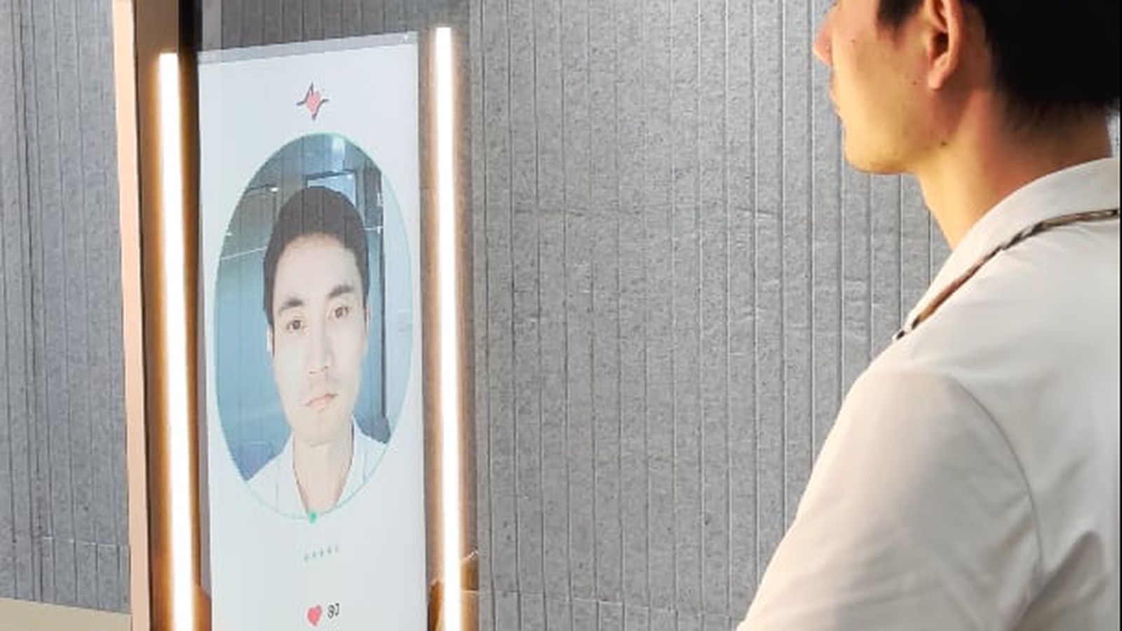 Anura MagicMirror: a smart mirror that can tell you about your blood pressure, skin condition and assess your risk of disease