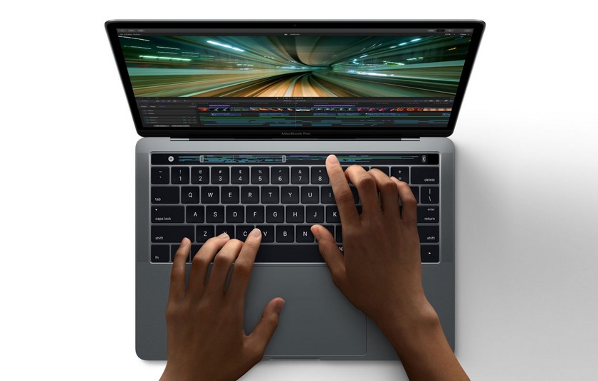 Apple представила MacBook Pro с панелью Touch Bar и Touch ID