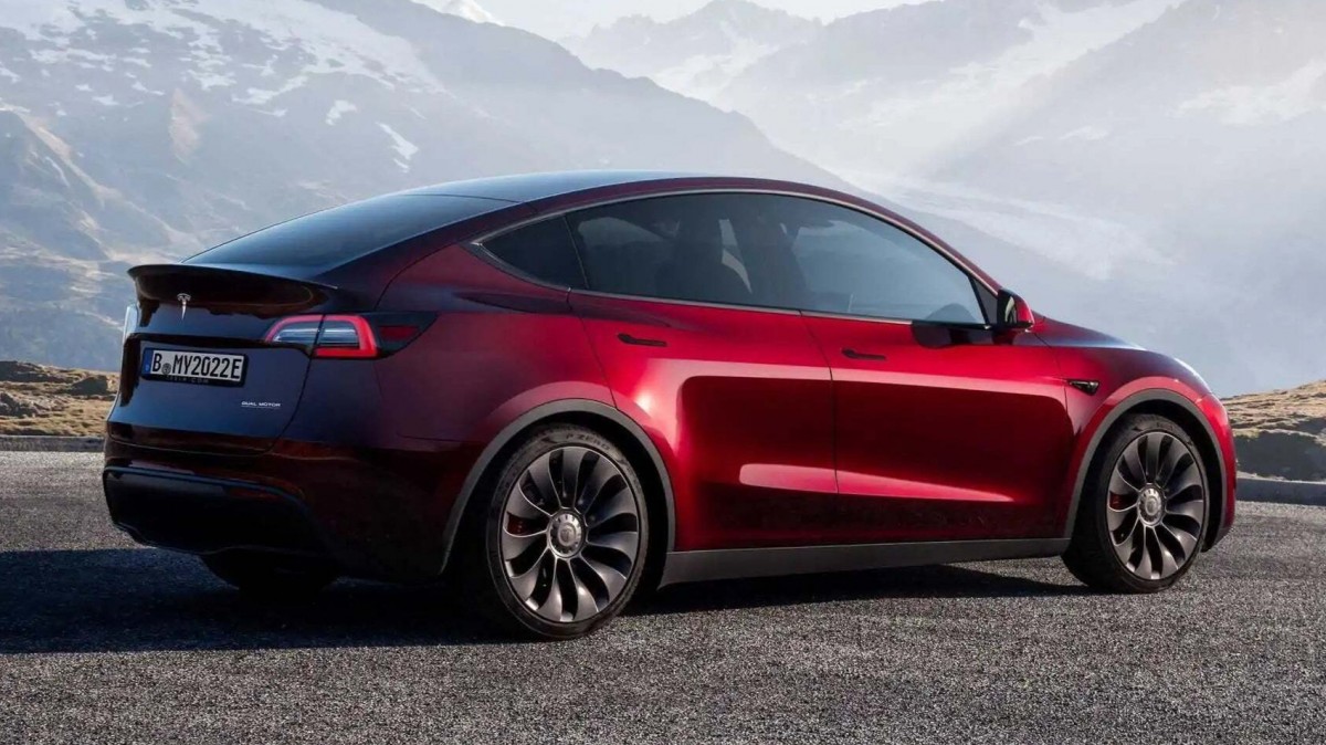 Tesla will introduce a new six-seater Model Y to the Chinese market by 2025