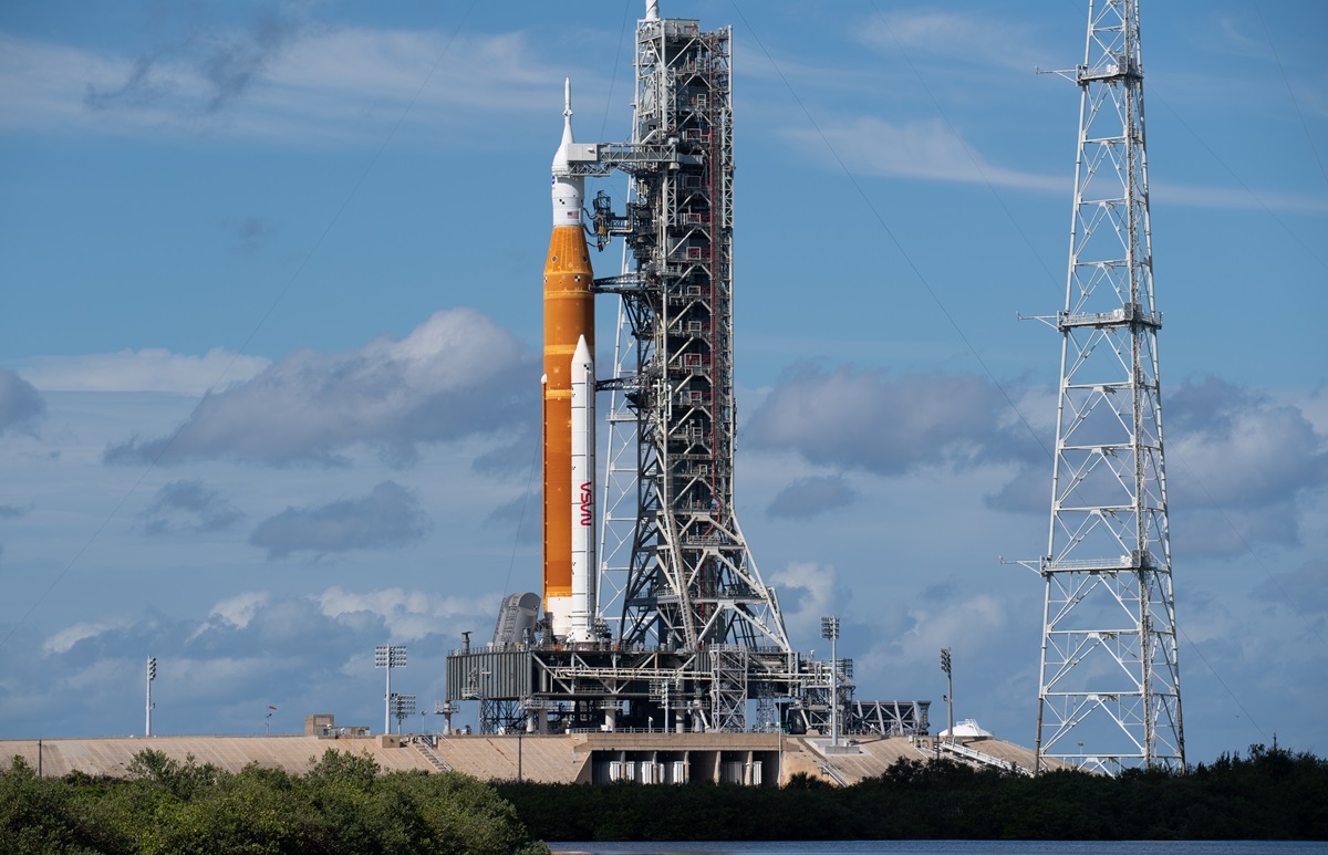 NASA har med hell testet en oppgradert RS-25-motor som skal brukes i SLS-rakettene som skal fly til Månen.