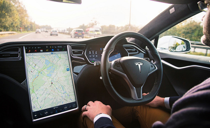 Driver Tesla was stripped of his rights for driving in a passenger seat