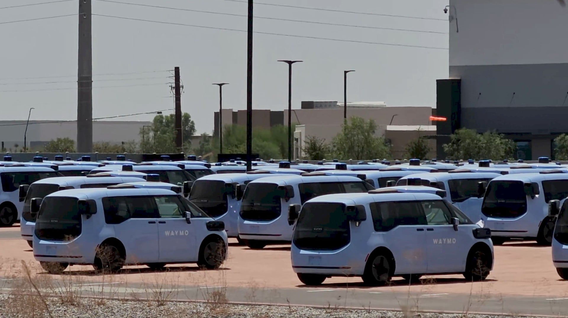 Роботакси Waymo Ojai на базе Zeekr
