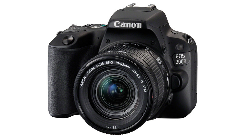 EOS 200D: первая зеркальная камера Canon с режимом селфи