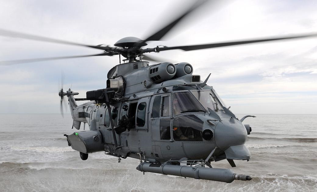 Les Pays-Bas achètent 14 hélicoptères militaires H225M Caracal pour constituer des forces d'opérations spéciales au sein de l'armée de l'air royale.