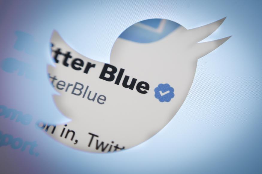 За місяць кількість передплатників у Twitter становила менше 300 000 користувачів