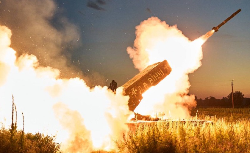 Oekraïense strijdkrachten tonen voor het eerst video van gevechtsgebruik van het enige trofee TOS-1A Solntsek vlammenwerpersysteem