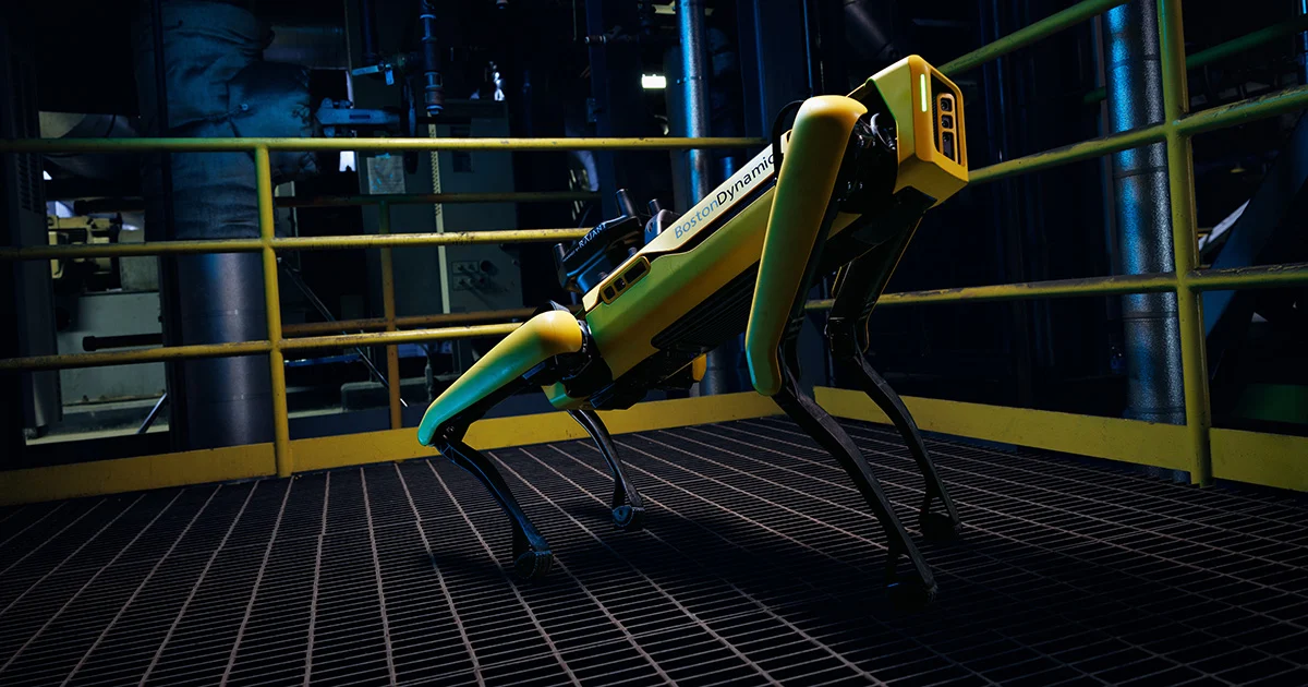 Boston Dynamics met à jour Spot robop avec des caméras stéréo couleur et une prise en charge 5G