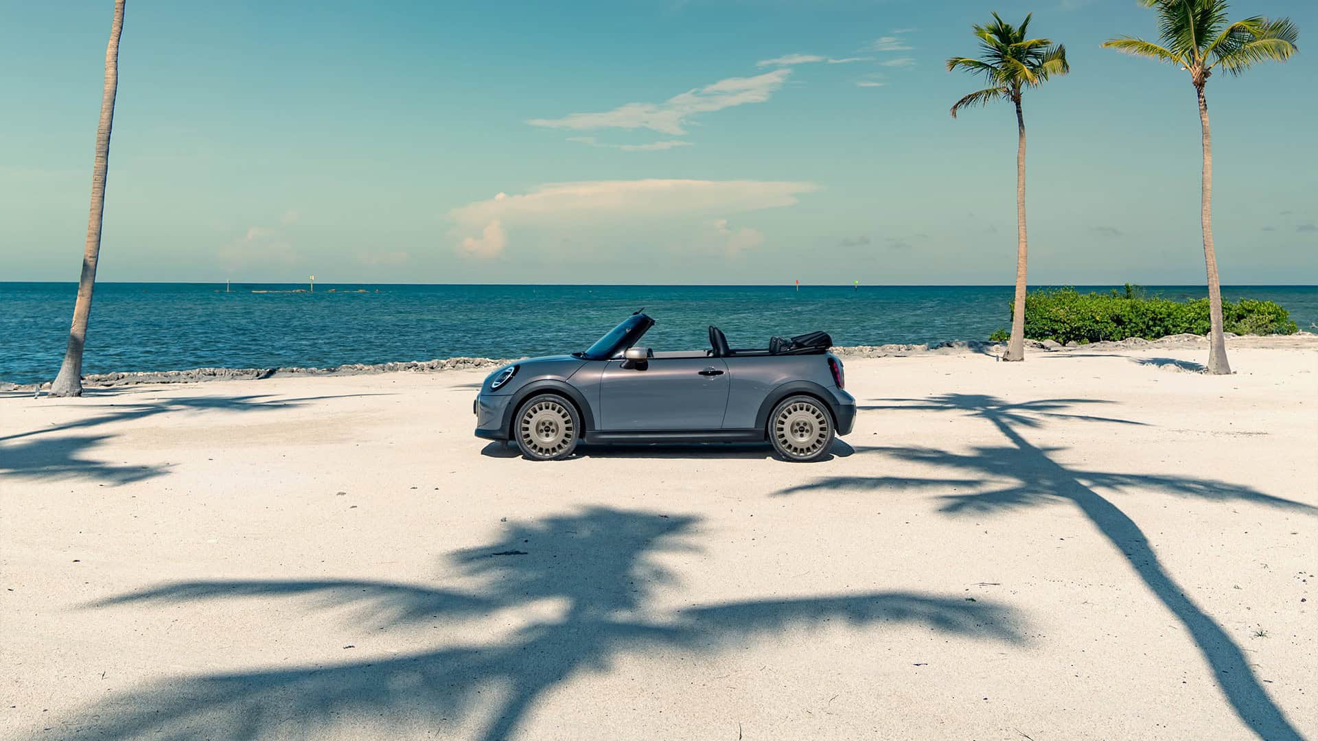 MINI Convertible Stardust Edition передний план
