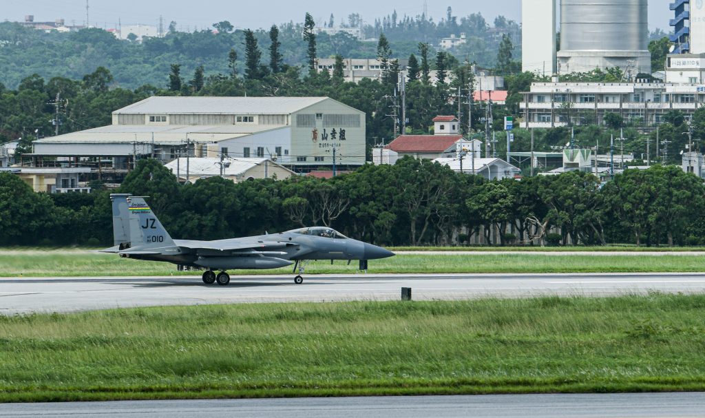 ВПС США повернули до Японії на базу Кадена старі винищувачі четвертого покоління F-15C Eagle