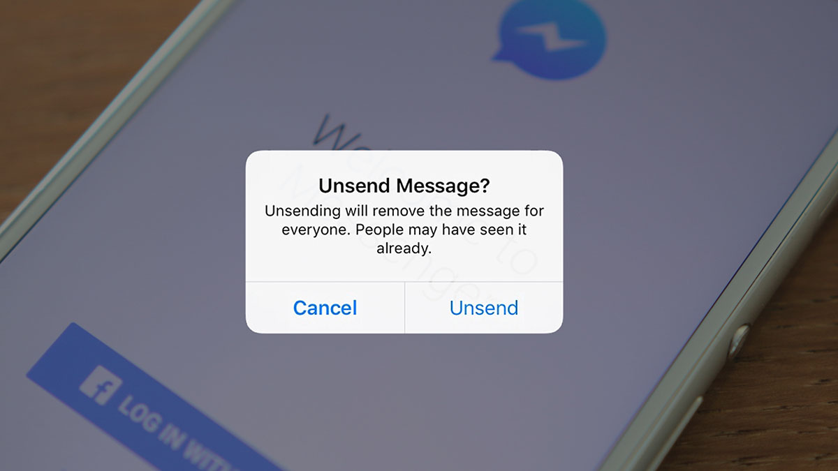 Facebook will allow users to delete their messages from the correspondence