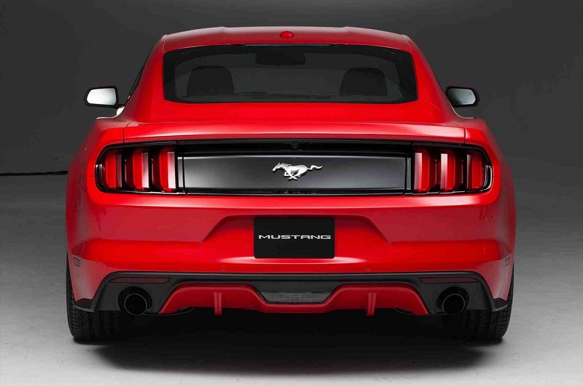 Ford Mustang станет электрокаром: опубликовано первое фото новинки