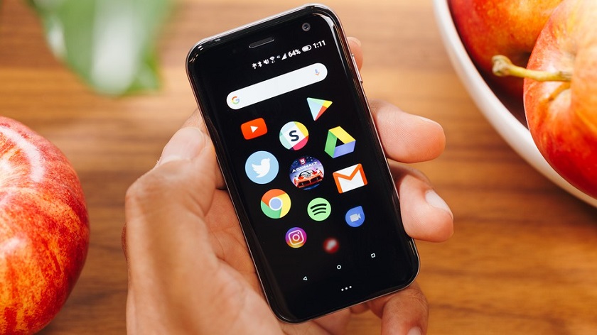 Miniaturowy Palm Phone teraz działa autonomicznie