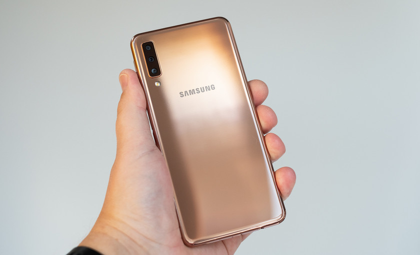 Samsung Galaxy S10 выйдет в версии с керамической крышкой