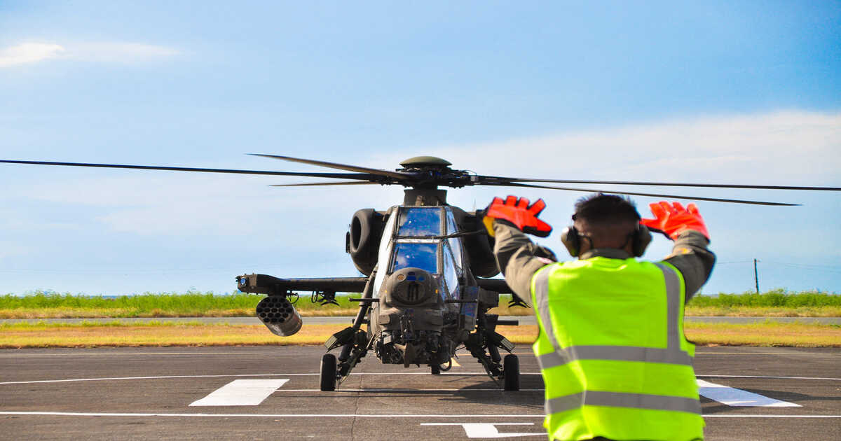 Filipinas recibe dos helicópteros T129 ATAK de Turquía