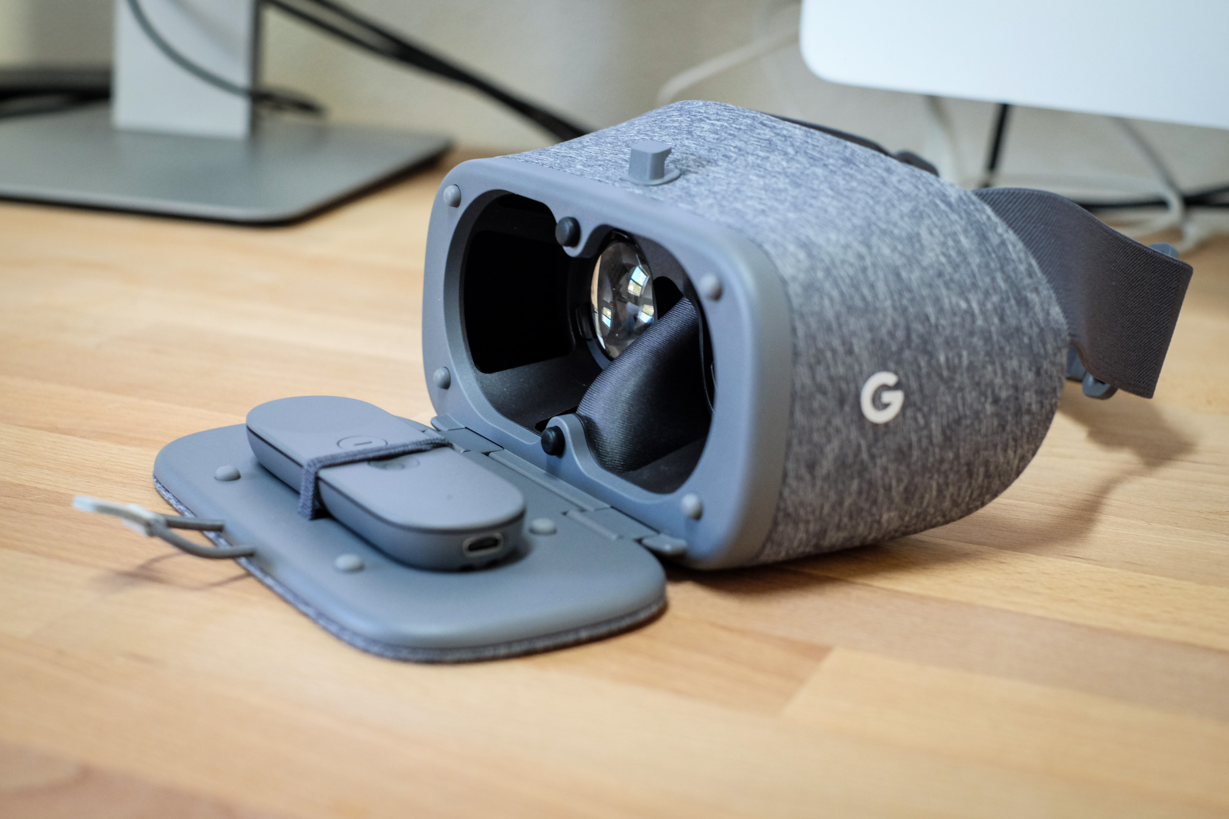 Google «поховає» ще один проект - VR-платформу Daydream