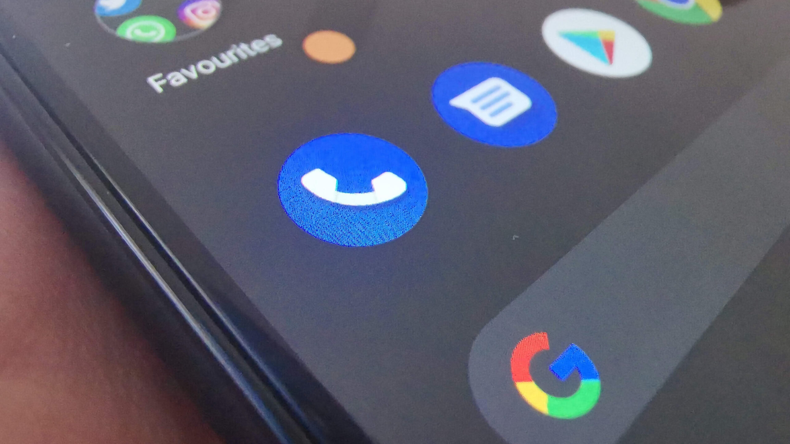 Google un numero: L'applicazione Google Phone sta testando una nuova funzione: la ricerca di un numero sconosciuto.