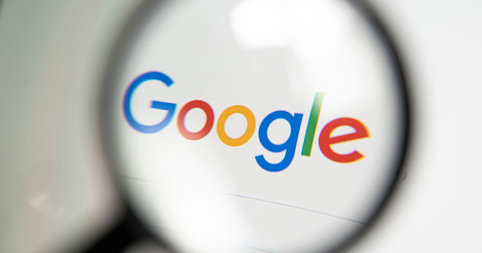 Google embeds adverts in artificially generated responses