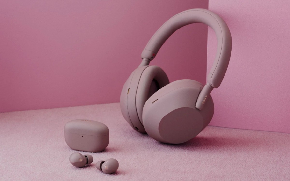 Los auriculares Sony WH-1000XM5 y WF-1000XM5 tienen versión rosa