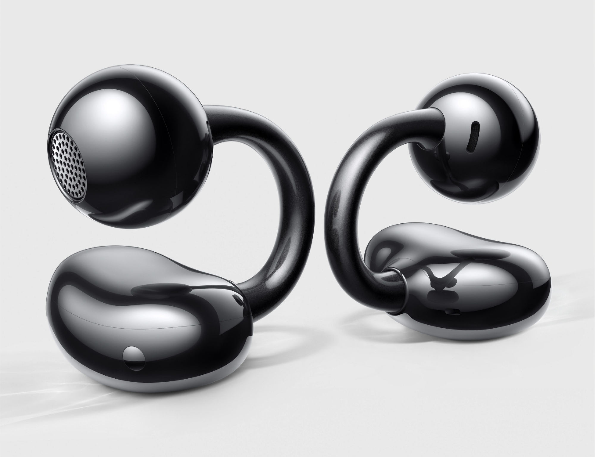 Huawei has been improving its FreeClip TWS headphones with the HarmonyOS update