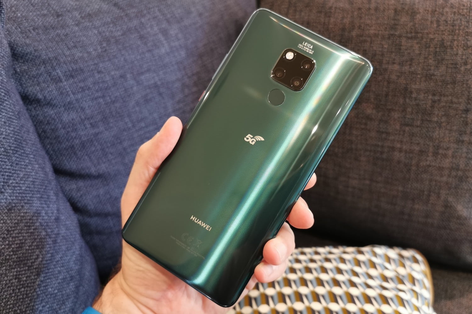 Huawei випустила Mate 20 X 5G - свій перший смартфон з підтримкою 5G