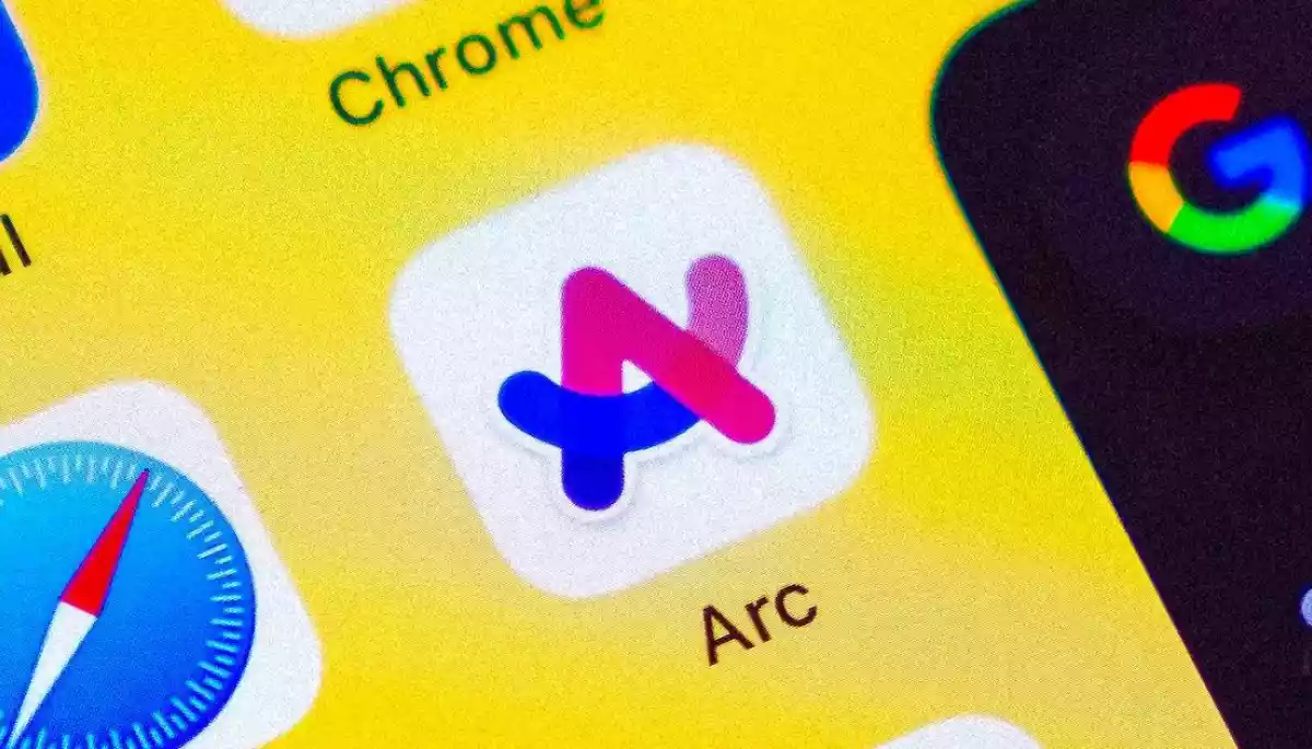 Arc Search fait ses débuts sur Android : un navigateur doté d'une intelligence artificielle et d'un bloqueur de publicités intégré