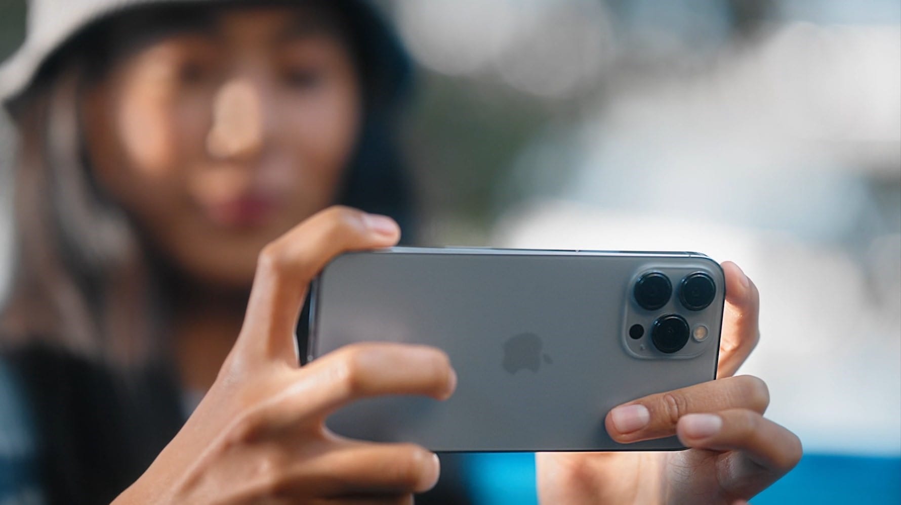 Чи не баг, а фіча: Apple обіцяє виправити режим макрозйомки на смартфонах iPhone 13 Pro