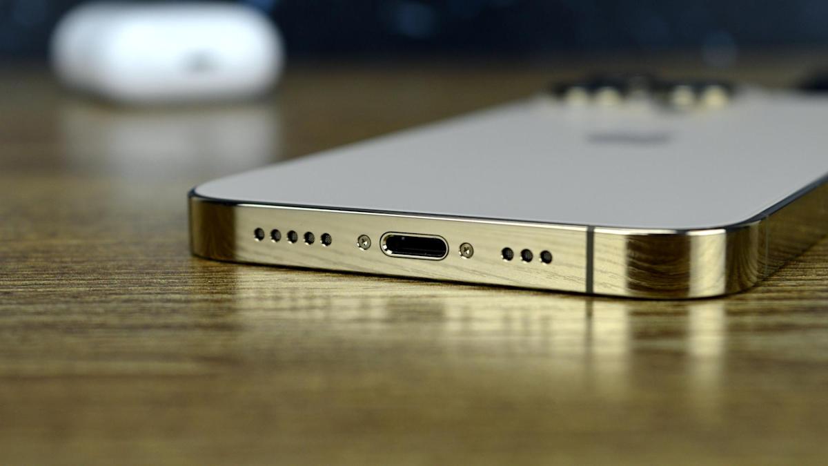 Чутки: iPhone 14 Pro та 14 Pro Max можуть отримати роз'єм USB Type-C замість Lightning