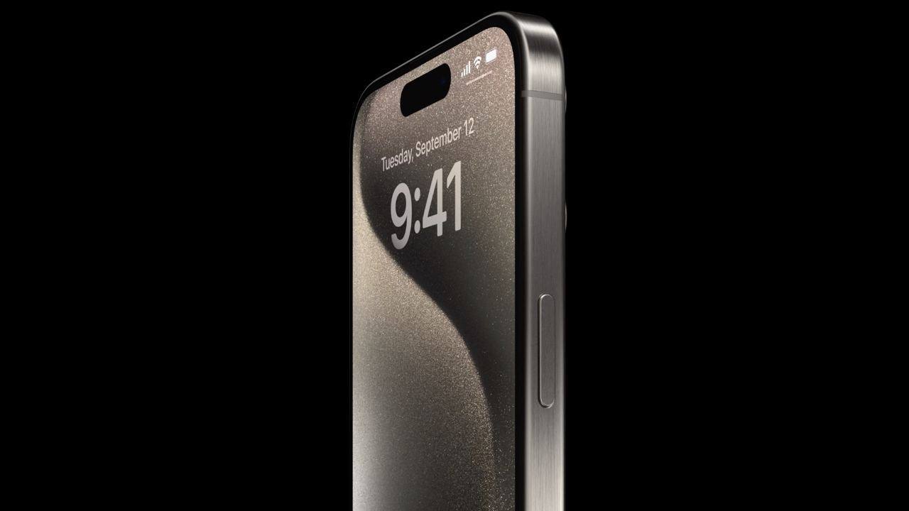 Apple заявляє, що не використовує титан з росії під час виробництва iPhone 15 Pro та iPhone 15 Pro Max
