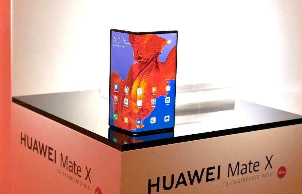 Szef Huawei już cieszy się Mate X: składany smartfon zmieniony