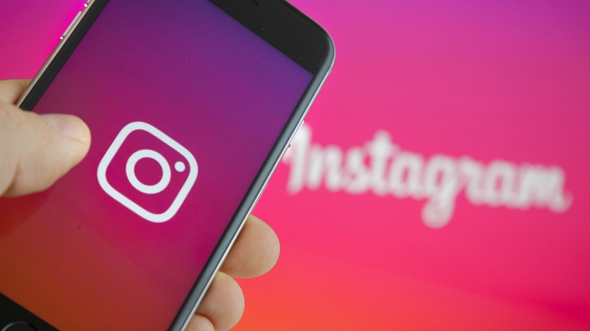 В биографию Instagram теперь можно добавить хэштеги