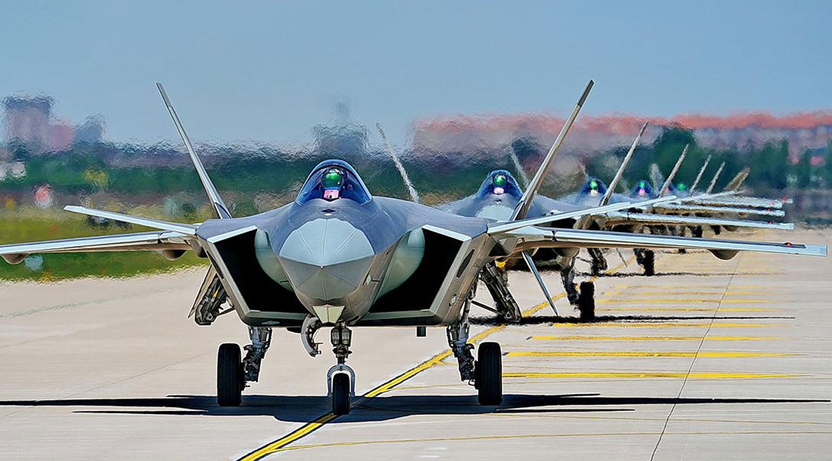 The US Air Force does not fear the dominance of China's fifth-generation J-20 Mighty Dragon fighter because it is copied from the US F-22 Raptor aircraft