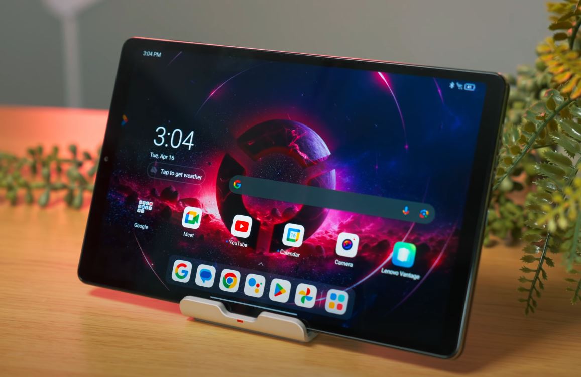 Il tablet da gioco Lenovo Legion Y700 (2024) potrebbe arrivare a ottobre