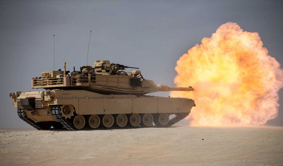 Ukrainische Panzersoldaten bereiten sich auf die Ausbildung an M1A1 Abrams-Panzern in den USA vor