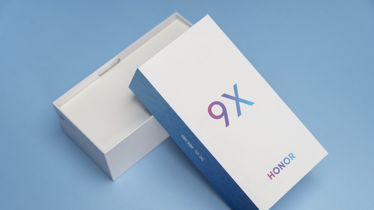 Honor 9X вийде в Європі з потрійною камерою, старим процесором та без сервісів Google