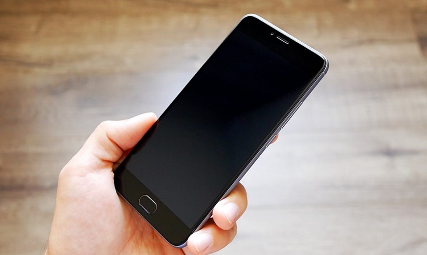 Meizu приглашает на презентацию нового смартфона с помощью телефона Nokia E71